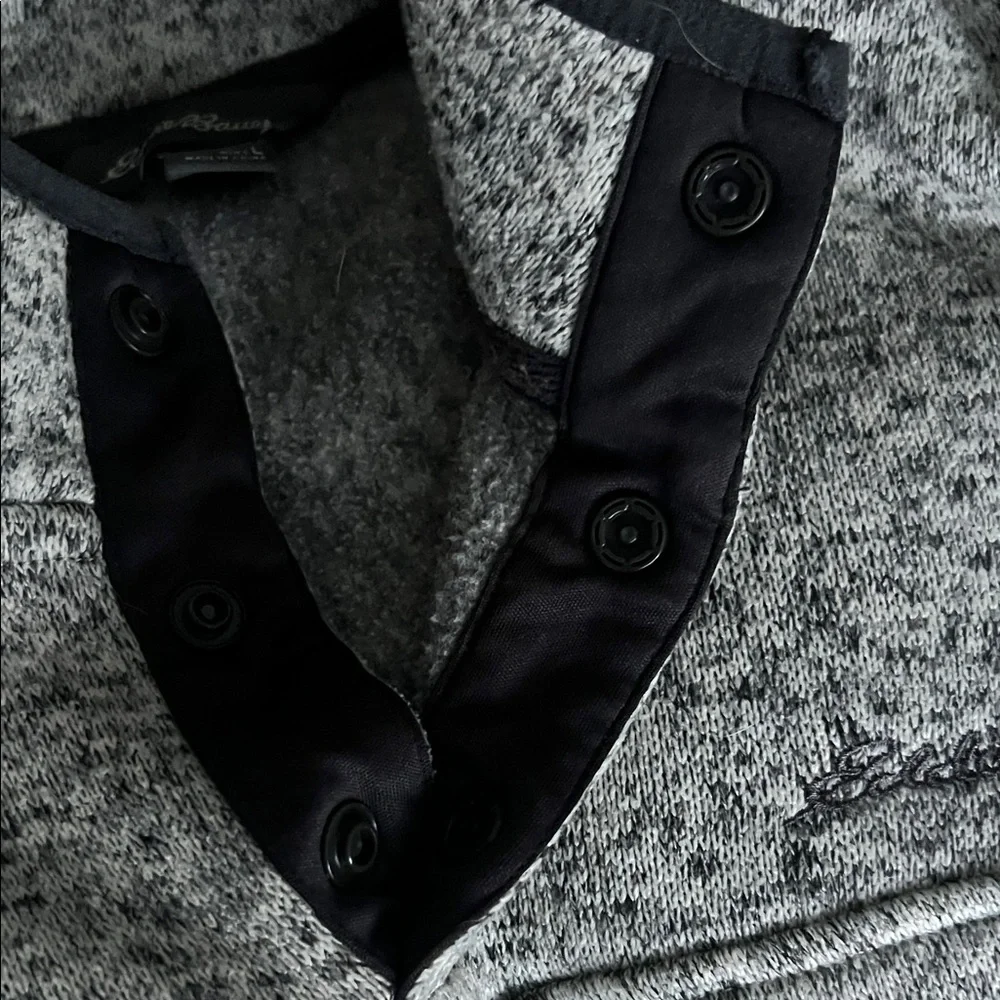 Eddie Bauer Men's Gray Heathered Pullover - Picture 3 of 7